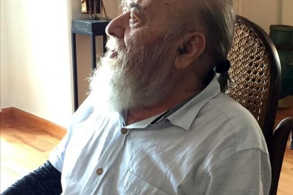 شاعر خراسانی درگذشت