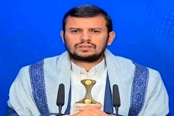 رهبر انصارالله: ماکرون عروسک دست صهیونیست ها است