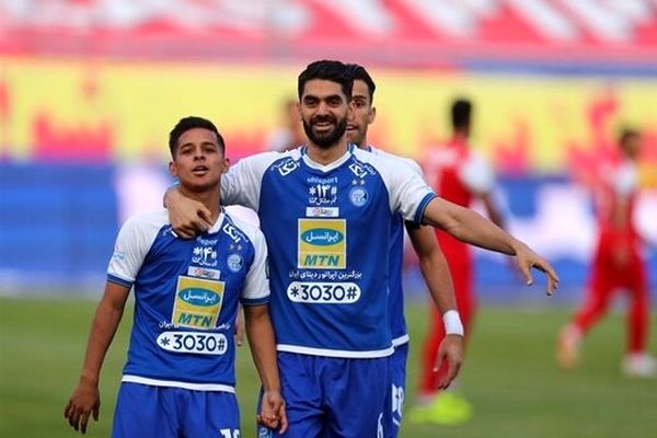 ادعای خبرنگار عربستانی؛ انتقال علی کریمی به القطر رسمی شد