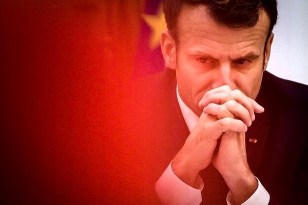 نخست وزیر سابق قطر خطاب به ماکرون: از "آردرن" یاد بگیر!