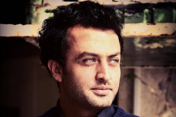 مصطفی زمانی مجری می‌شود