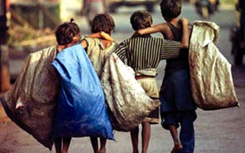 کمک مستقیم به کودکان کار آسیب‌زاست