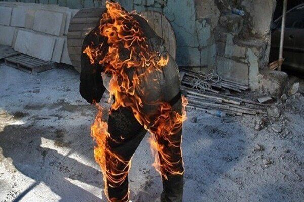برخورداری از شغل مناسب را حق هر جویای کار می دانیم/ چرایی خودسوزی جوان رودباری