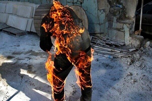 برخورداری از شغل مناسب را حق هر جویای کار می دانیم/ چرایی خودسوزی جوان رودباری
