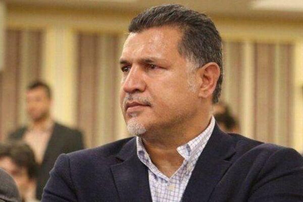 سارقان گردنبند علی دایی دستگیر شدند