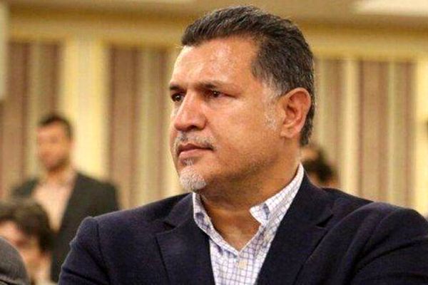 سارقان گردنبند علی دایی دستگیر شدند