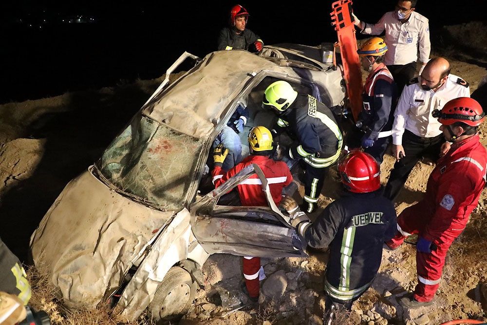 سقوط در دره ۳ مجروح بر جای گذاشت