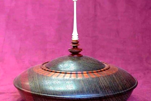 صادرات محصولات هنرمندان صنایع‌دستی تربت‌حیدریه به كشورهای اروپايی و آمريكايی