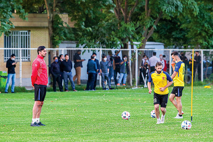 بازیکنان شهرخودرو پاداش می‌گیرند/ صفرزاده آخر هفته به تمرینات اضافه می‌شود