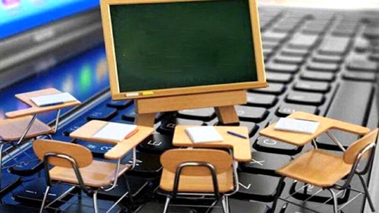 امتحانات پایان ترم باید غیرحضوری برگزار شود