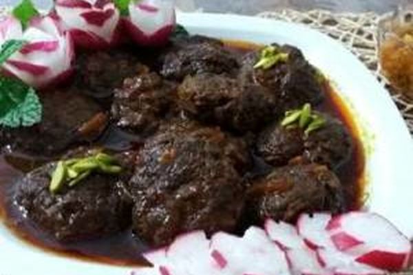 طرز تهیه شامی کباب با رب انار و گردو