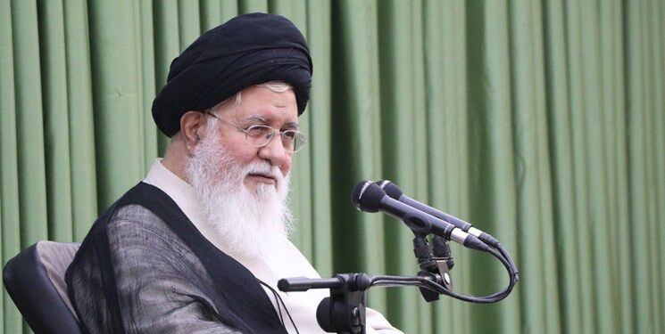 آیت‌الله علم‌الهدی: «مکتب حاج قاسم» راهگشای جوانان است