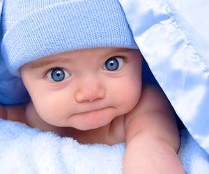 چشم جنین شما چگونه رنگی می‌شود؟