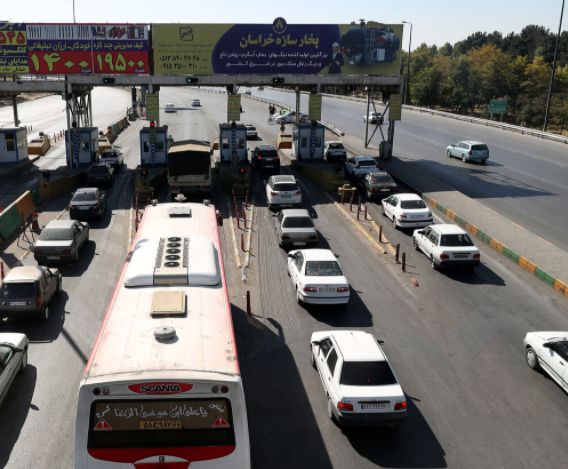 ترافیک به ورودی مشهد برگشت