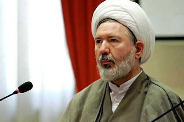 قرار گرفتن اخلاق در کنار علم مشکلات جامعه را حل خواهد کرد