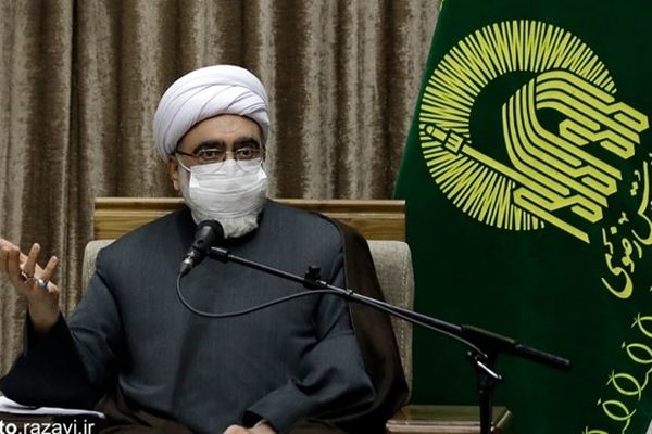 آستان قدس رضوی باید در مدیریت اسلامی و انقلابی الگو باشد