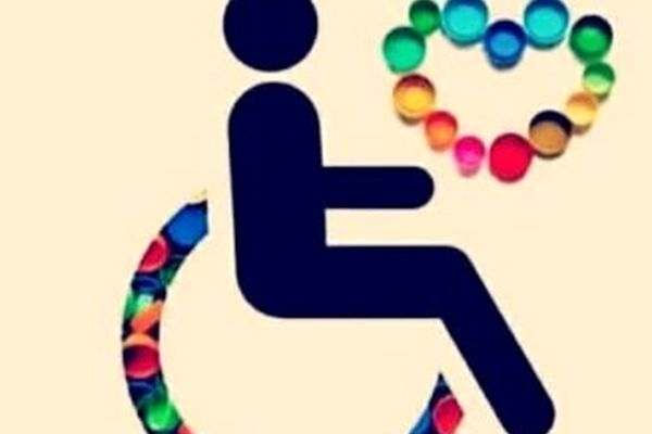 اهدای ۵۰ دستگاه ویلچر به کودکان دارای معلولیت