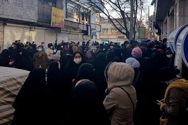 مشکلاتی که اتباع در خصوص بانک‌ها دارند کشوری است/ مسئله هویتی برای اتباع وجود ندارد