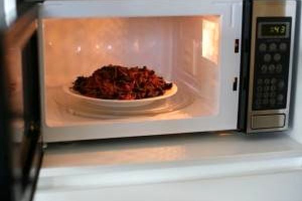 غذاهایی که دوباره گرم کردن‌شان خطرناک است