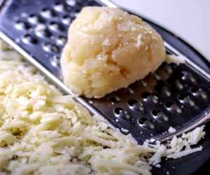 طرز تهیه پنیر پیتزا خانگی