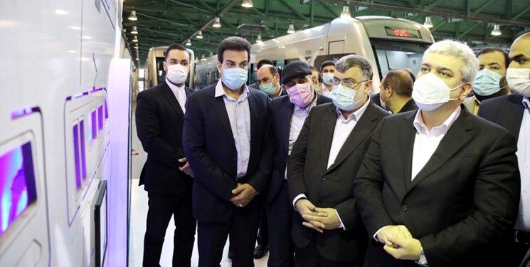 رونمایی از دستاوردهای داخلی سیستم‌های ریلی درون شهری کشور در مشهد