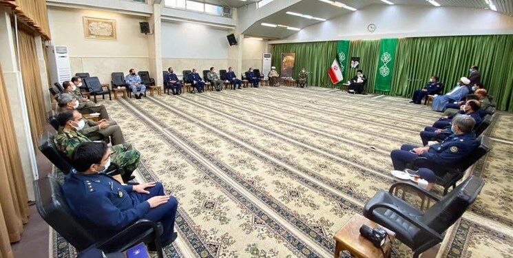 همافران آموزش دیده آمریکایی‌ها، بیعت کنندگان با امام هستند