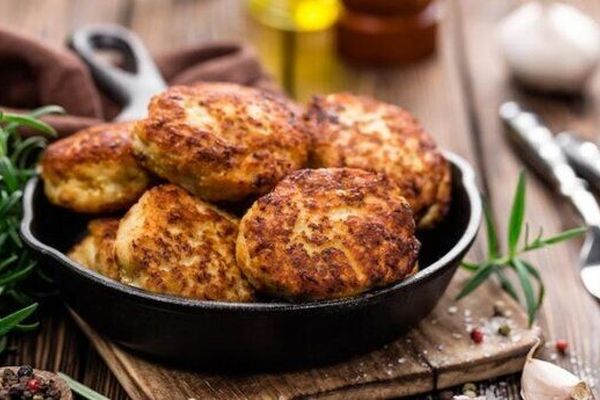 طرز تهیه کوکوی مرغ؛ راحت و خوشمزه