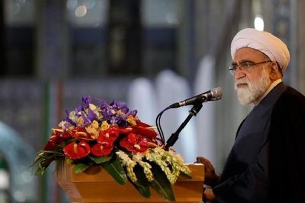 تولیت آستان قدس: سیاه جلوه دادن شرایط کشور بازی در میدان دشمن است