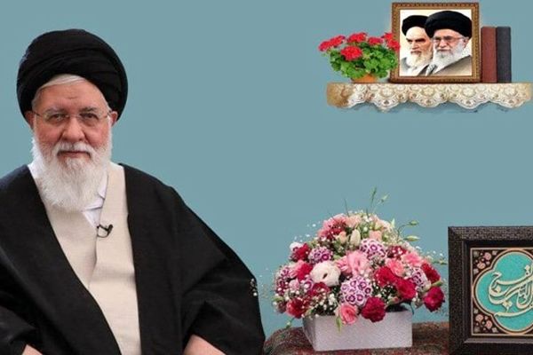 آیت الله علم الهدی:انقلاب با خون و جان و خمیر مایه وجود مردم آمیخته شده است