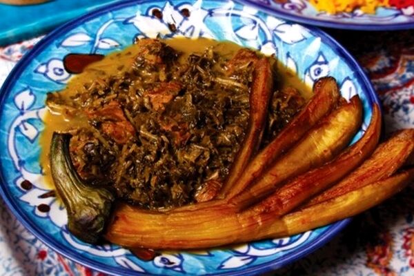 طرز تهیه خورش نازخاتون؛ غذای جذاب گیلانی