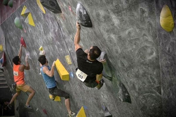 نائب قهرمانی خراسان رضوی در مسابقات سنگ‌نوردی کشور