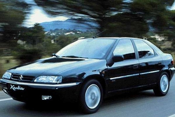 توضیحات فرمانده انتظامی نیشابور درباره خودروی مشکوک به بمب‌گذاری