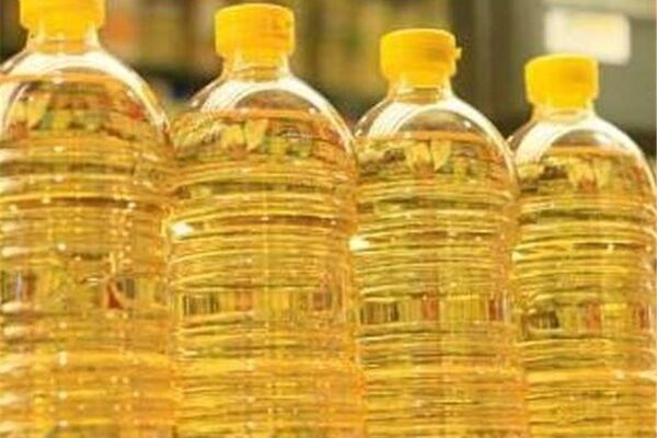 ورود ۵۰۰۰ تن روغن در طول اسفند ماه به شبکه توزیع خراسان رضوی