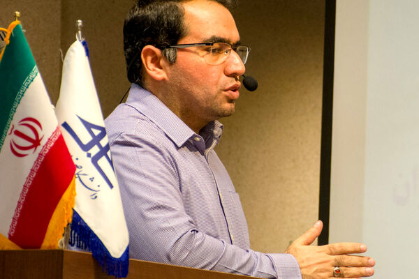 نخبگان در سطوح مختلف تسهیلات دریافت می‌کنند/ تبدیل نخبگان از خدمت طلبی به خدمت گرایی