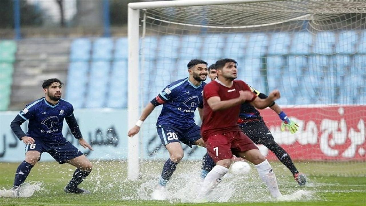 بازی نیمه تمام شهرخودرو امروز برگزار می‌شود