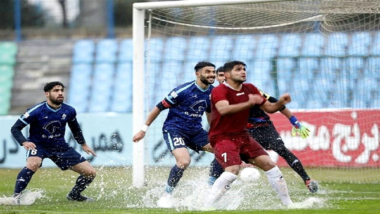 بازی نیمه تمام شهرخودرو امروز برگزار می‌شود