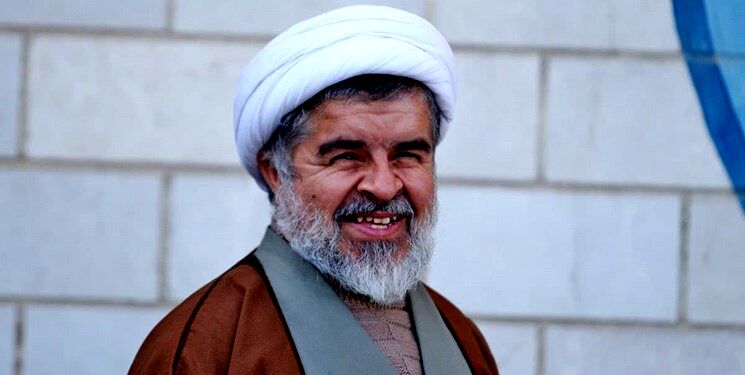 حجت‌الاسلام راستگو، همسایه مرحوم شیخ احمد کافی در مشهد می‌شود
