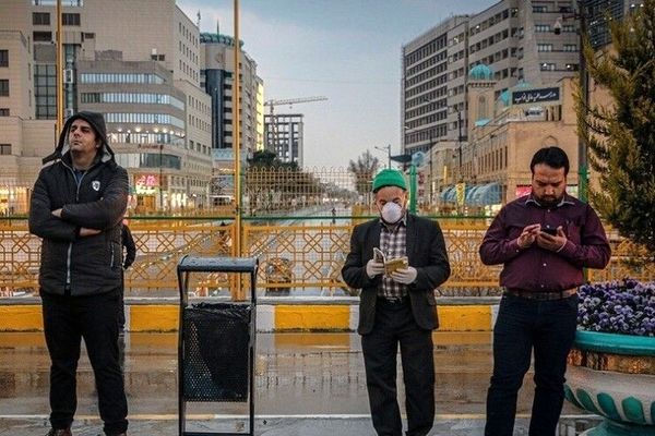 زیارت از دور/ پخش زنده جشن میلاد امام حسن عسکری (ع) در حرم رضوی از شبکه‌های سیما