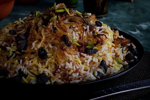 رشته پلوی مشهدی؛ عجیب اما خوشمزه