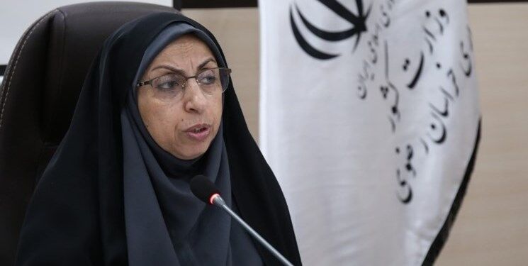 حضور حداقلی کارکنان در مشاغل ضروری با تشخیص بالاترین مقام دستگاه اجرایی لازم است