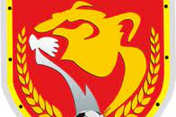 شهر خودرو برای بازی با ذوب آهن عازم اصفهان شد/ بعد از بازی تست کرونا بگیرند