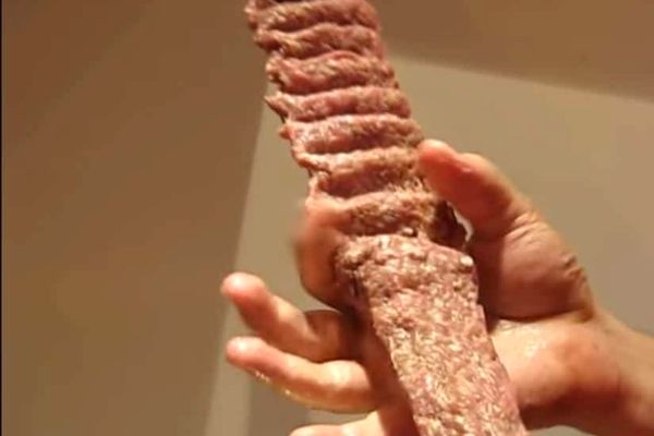 چیکار کنیم کباب کوبیده از سیخ نریزد؟