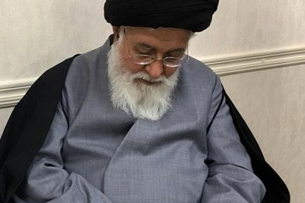 آیت‌الله علم‌الهدی فرا رسیدن روز پرستار را تبریک گفت