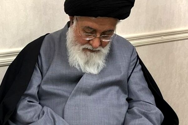 آیت‌الله علم‌الهدی فرا رسیدن روز پرستار را تبریک گفت