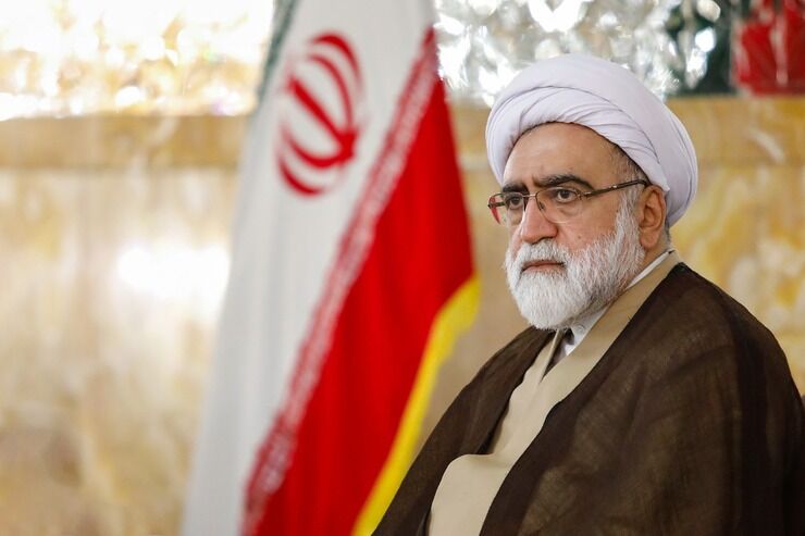 تولیت آستان قدس رضوی: خط‌‌‌کشی‌های جناحی نباید در دستگاه امام رضا(ع) وارد شود