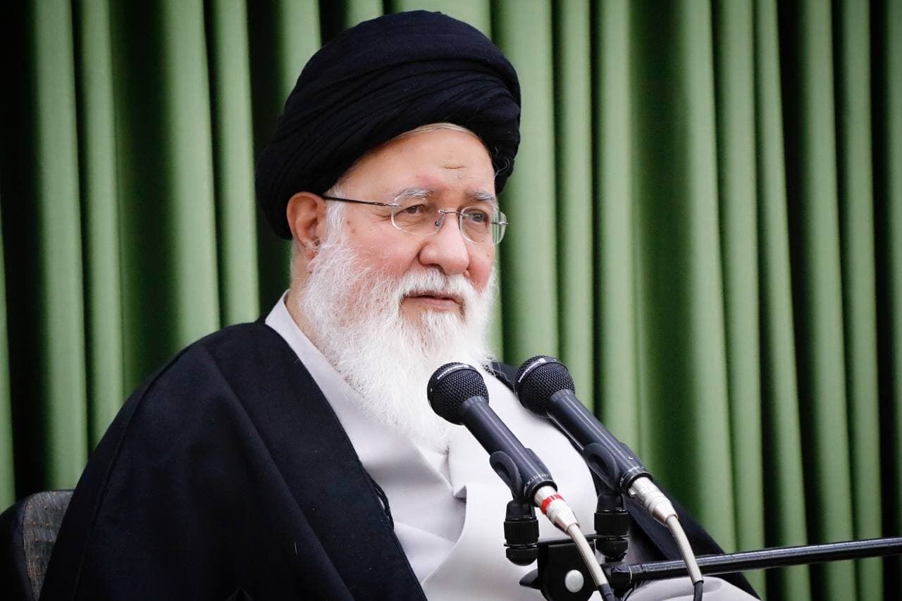 آیت الله علم‌الهدی: نماز جمعه در متن انقلاب است