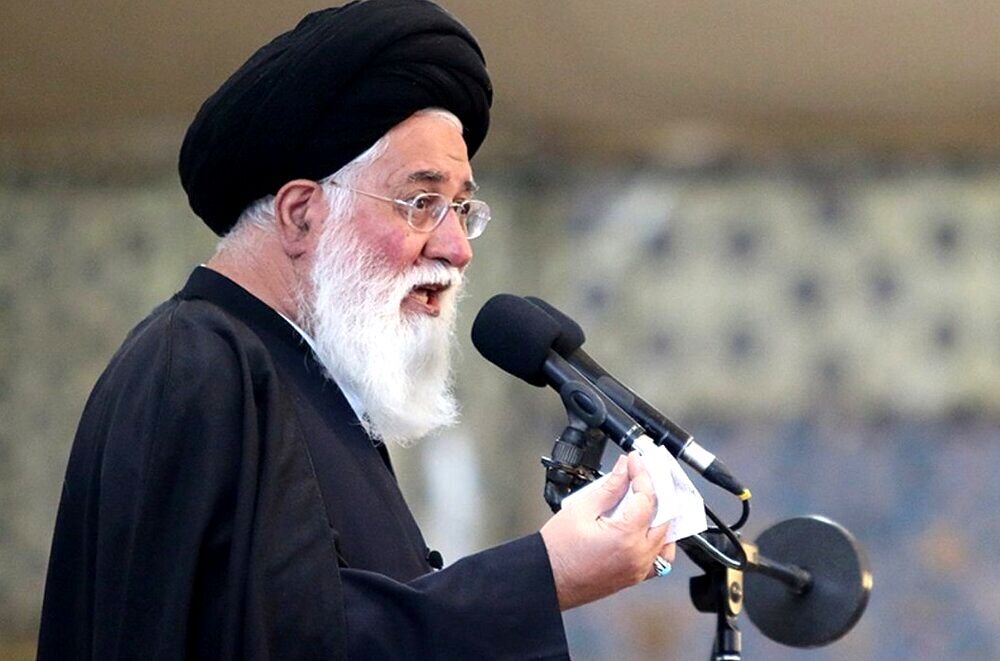 مسئولان به جای تکرار شعار سال برنامه اجرایی بدهند