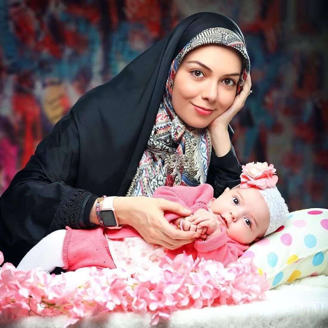 یافته‌ای مبنی بر خودکشی یا قتل نامداری وجود ندارد
