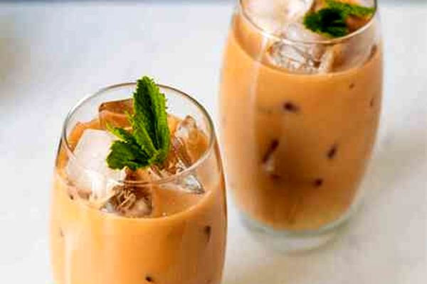 طرز تهیه قهوه یخی تایلندی