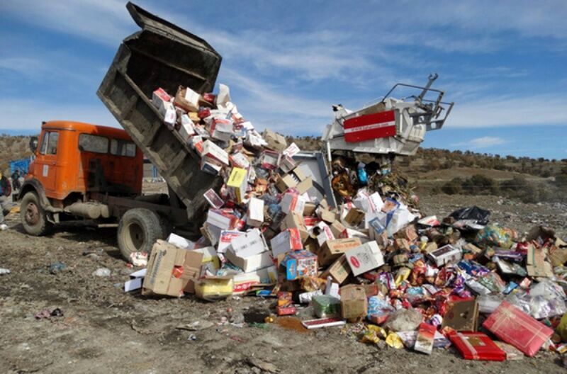 10هزار و 415 کیلوگرم مواد غذایی فاسد کشف و معدوم شدند